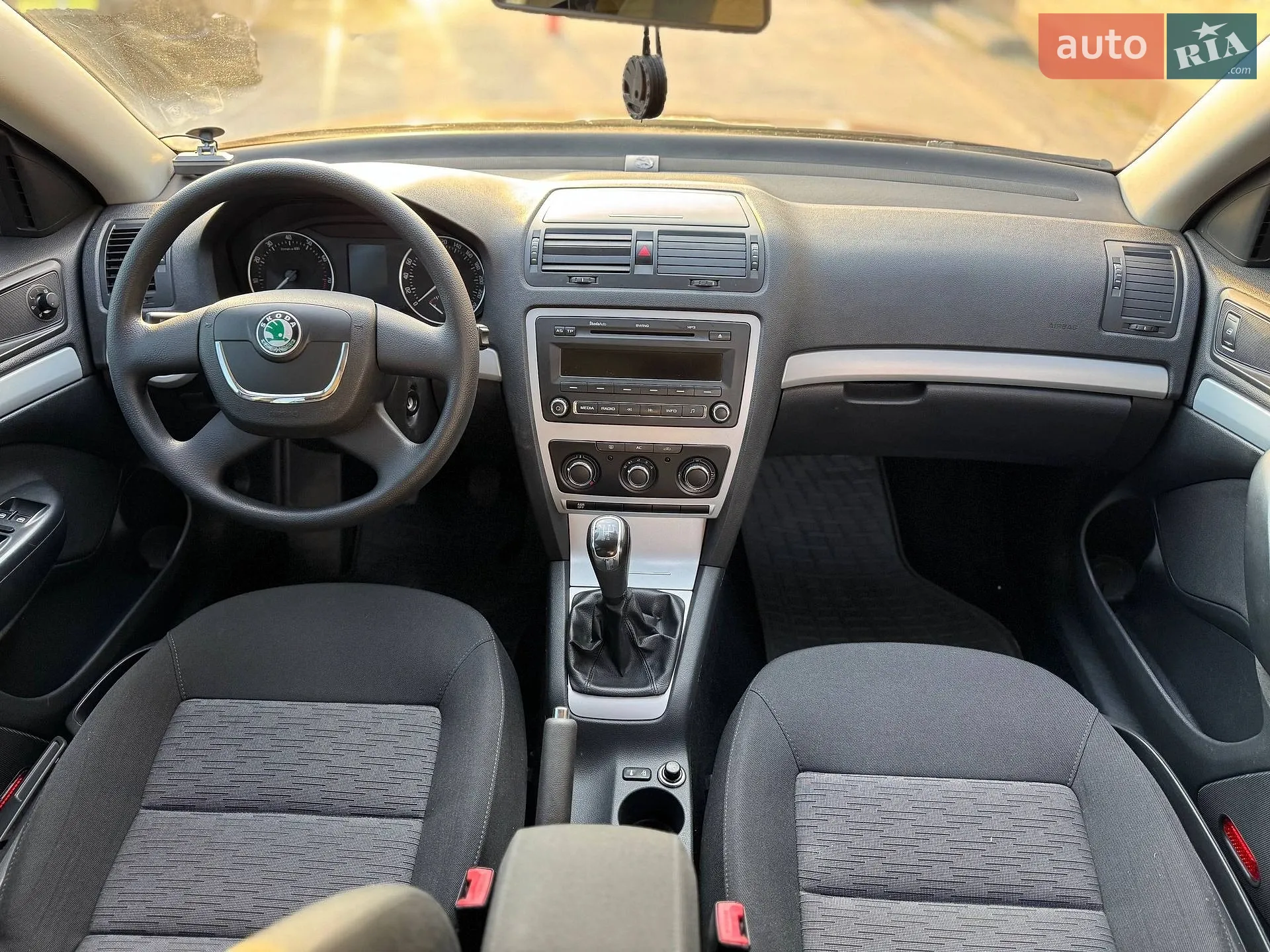 2011 Skoda Octavia - мініатюра 7