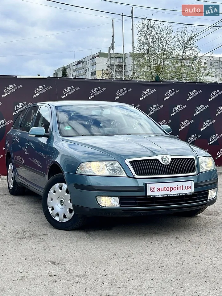 2010 Skoda Fabia - мініатюра 37