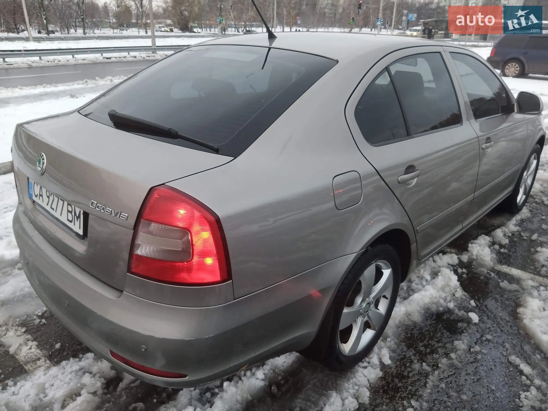 2010 Skoda Octavia - мініатюра 4