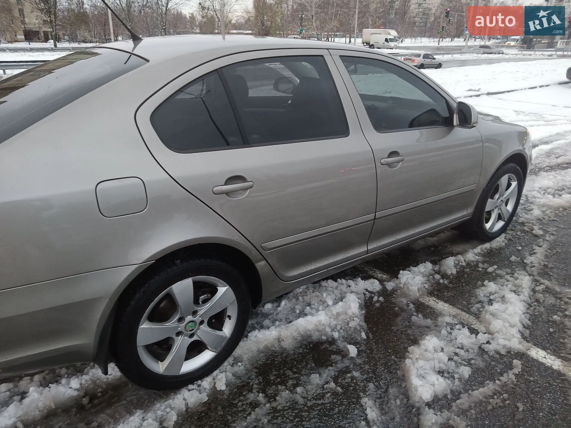 2010 Skoda Octavia - мініатюра 9
