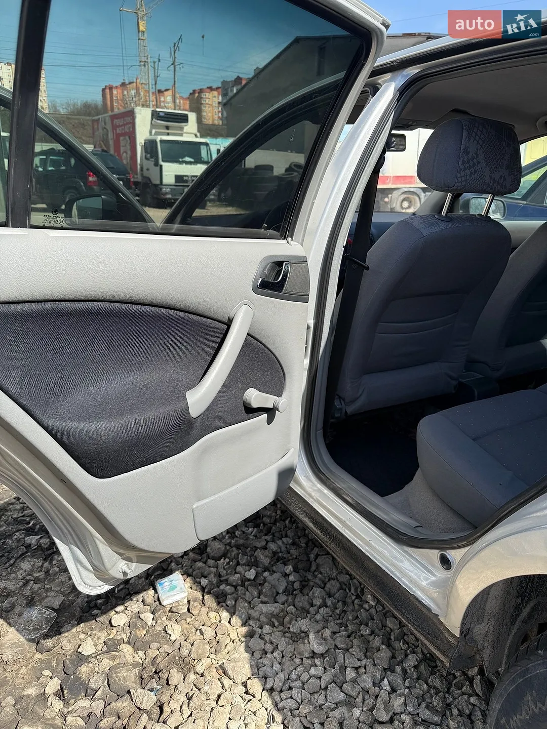 Skoda Octavia 2004 VIN TMBDG41U342906708 фото оголошення 8 з 13