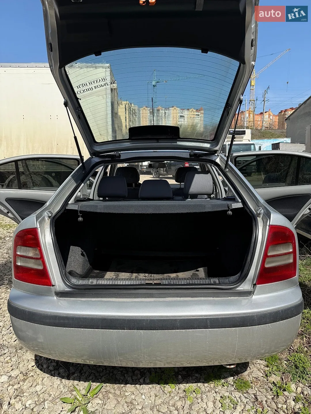 Skoda Octavia 2004 VIN TMBDG41U342906708 фото оголошення 9 з 13