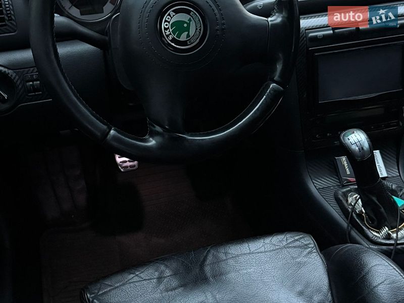 Лифтбек Skoda Octavia 2008 в Днепре
