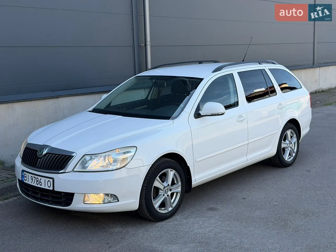2010 Skoda Octavia - мініатюра 38