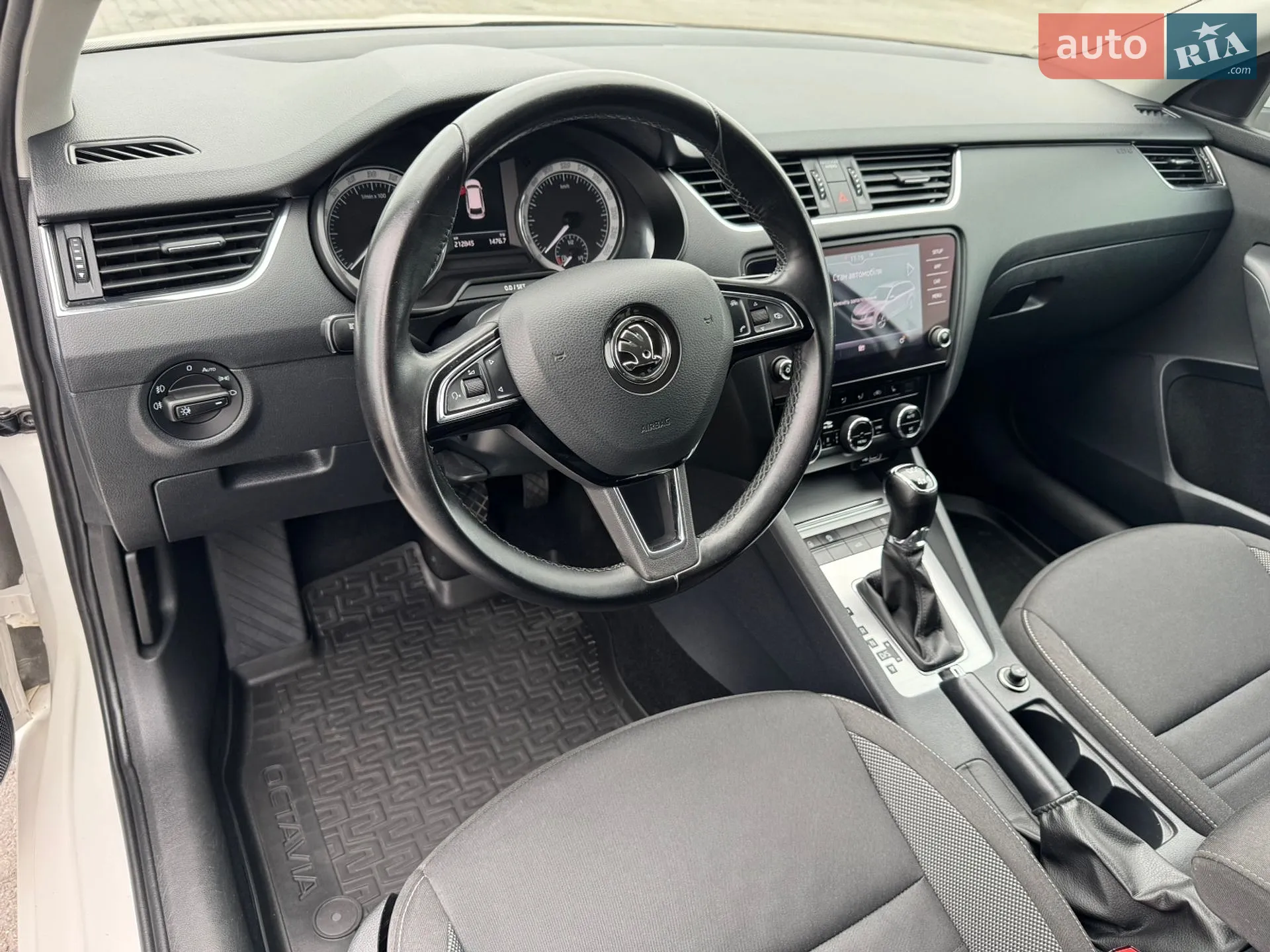 2018 Skoda Octavia - мініатюра 30