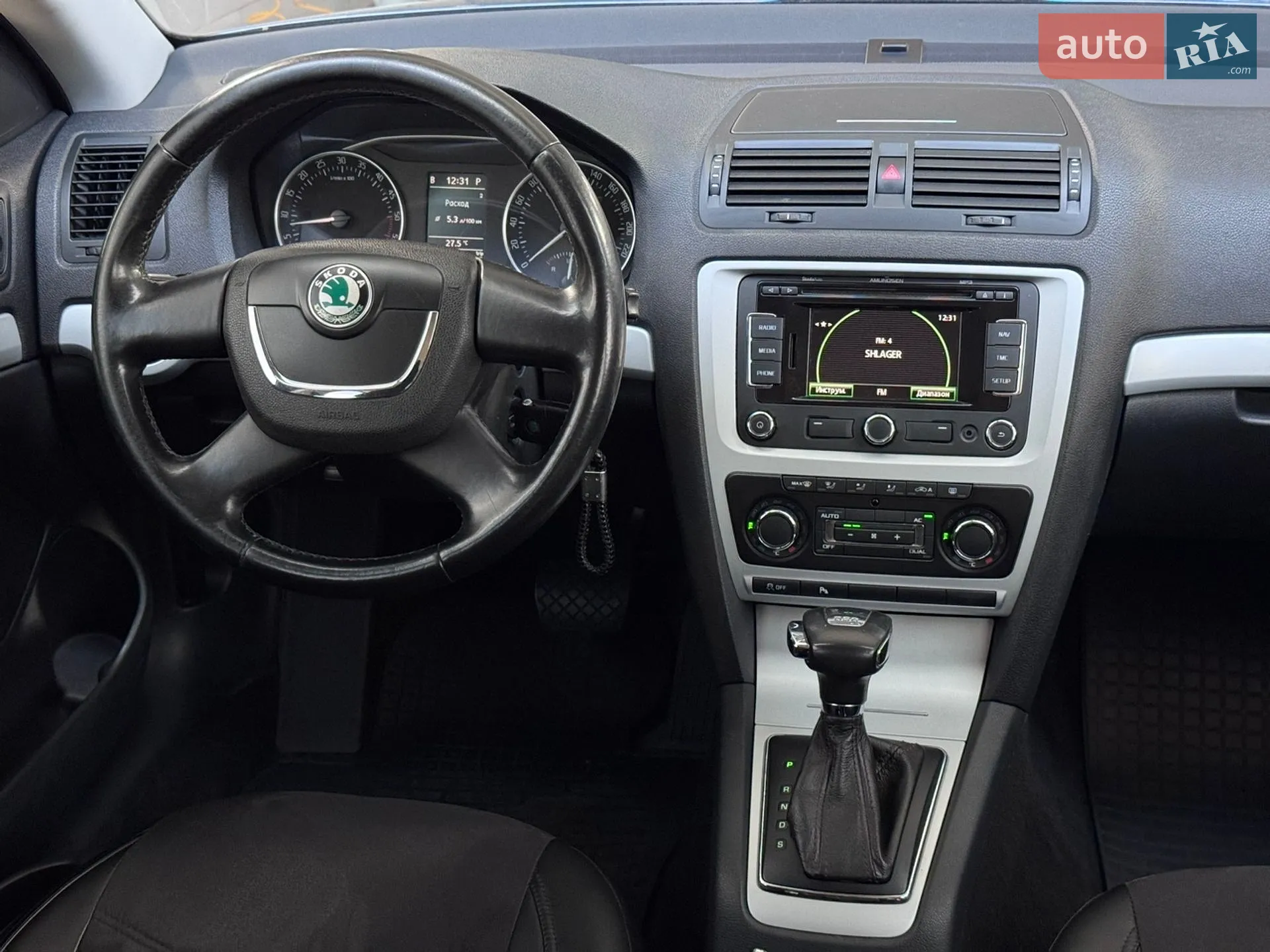 2010 Skoda Octavia - мініатюра 19