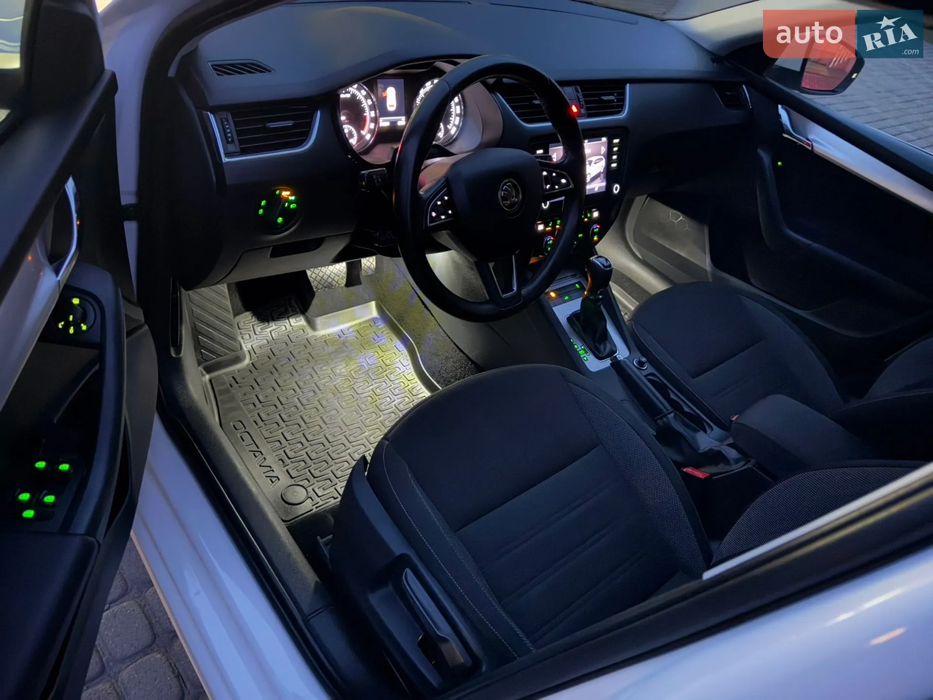 2018 Skoda Octavia - мініатюра 28