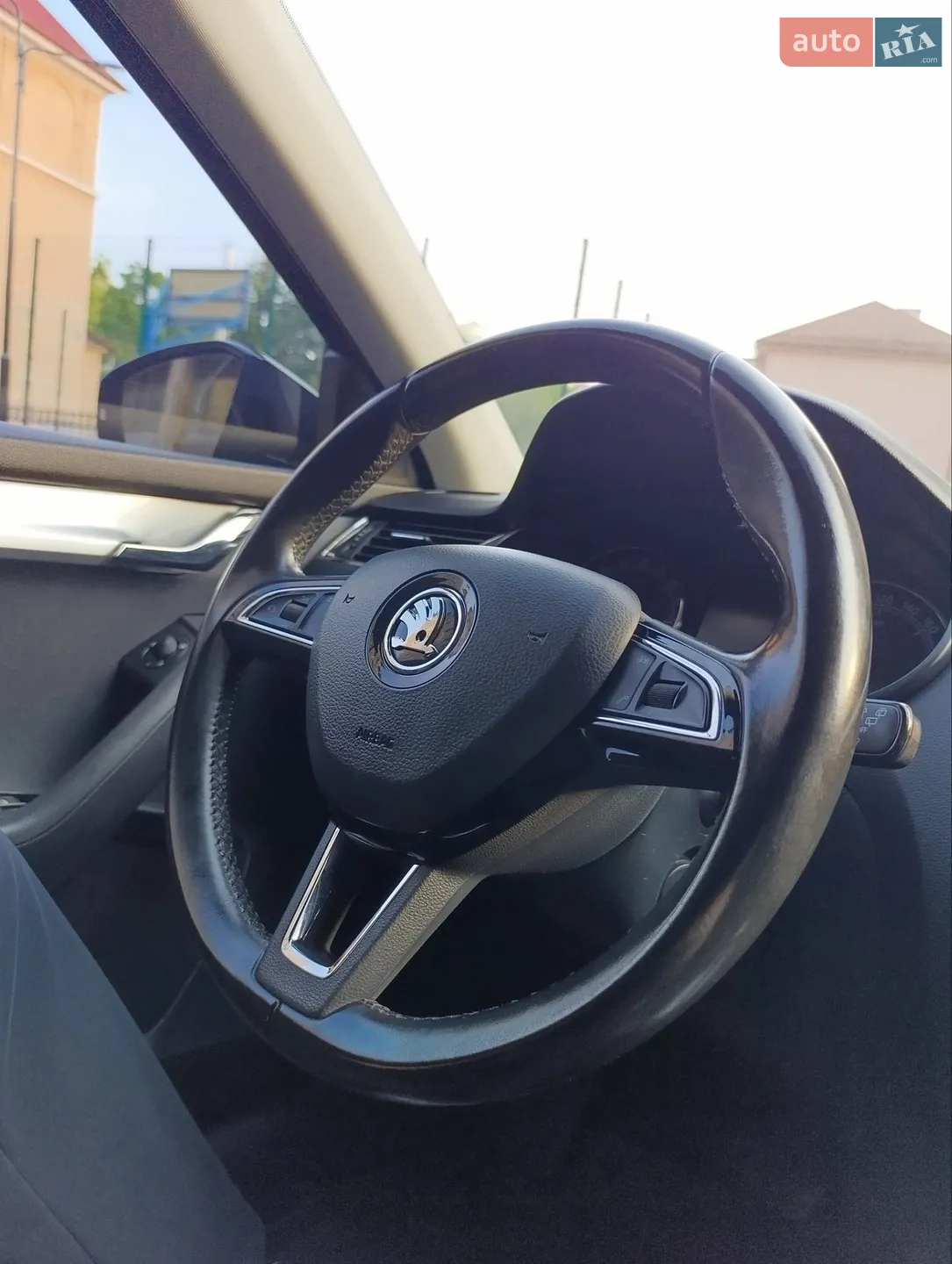 2017 Skoda Octavia - мініатюра 35