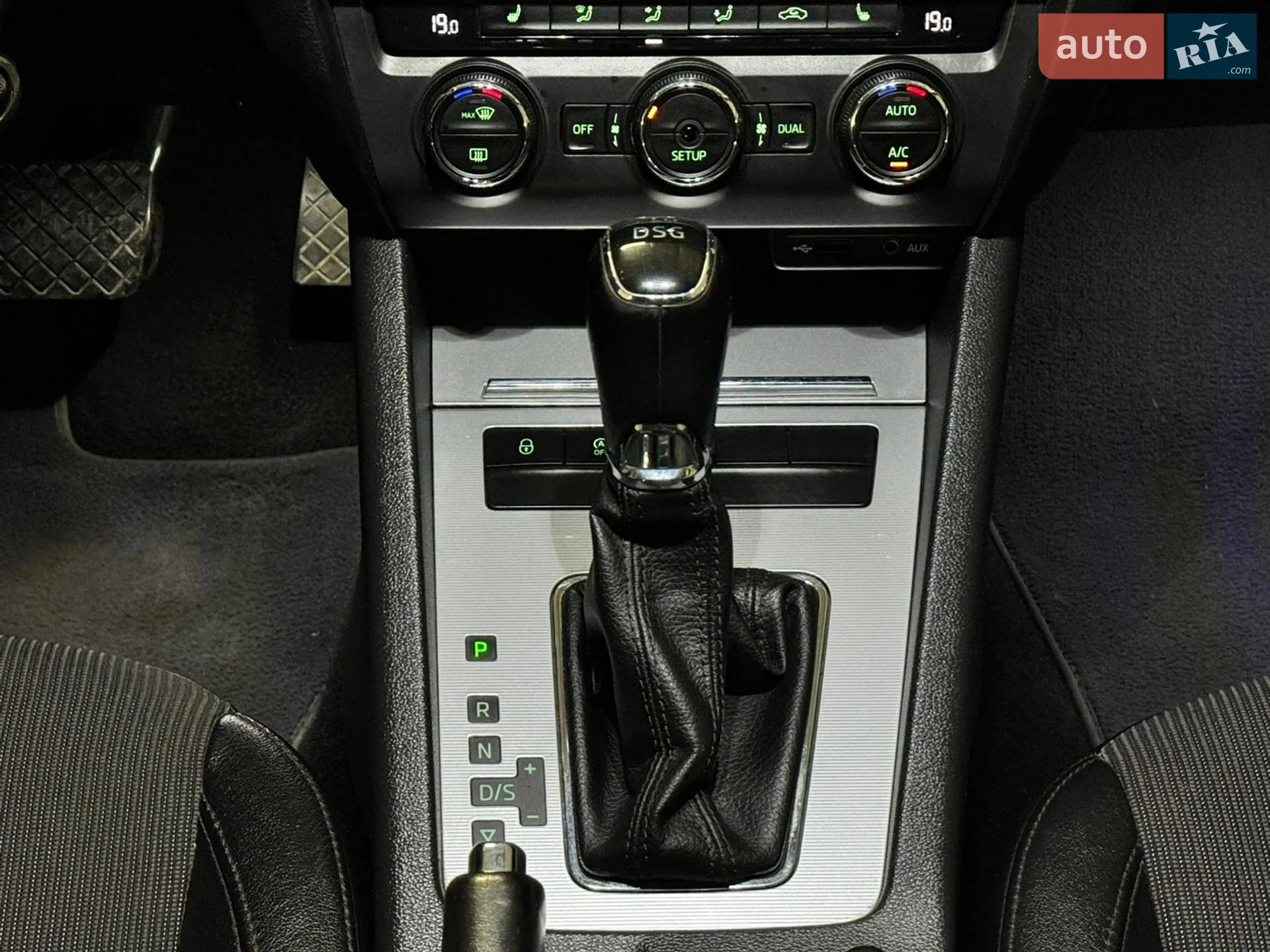 2013 Skoda Octavia - мініатюра 14