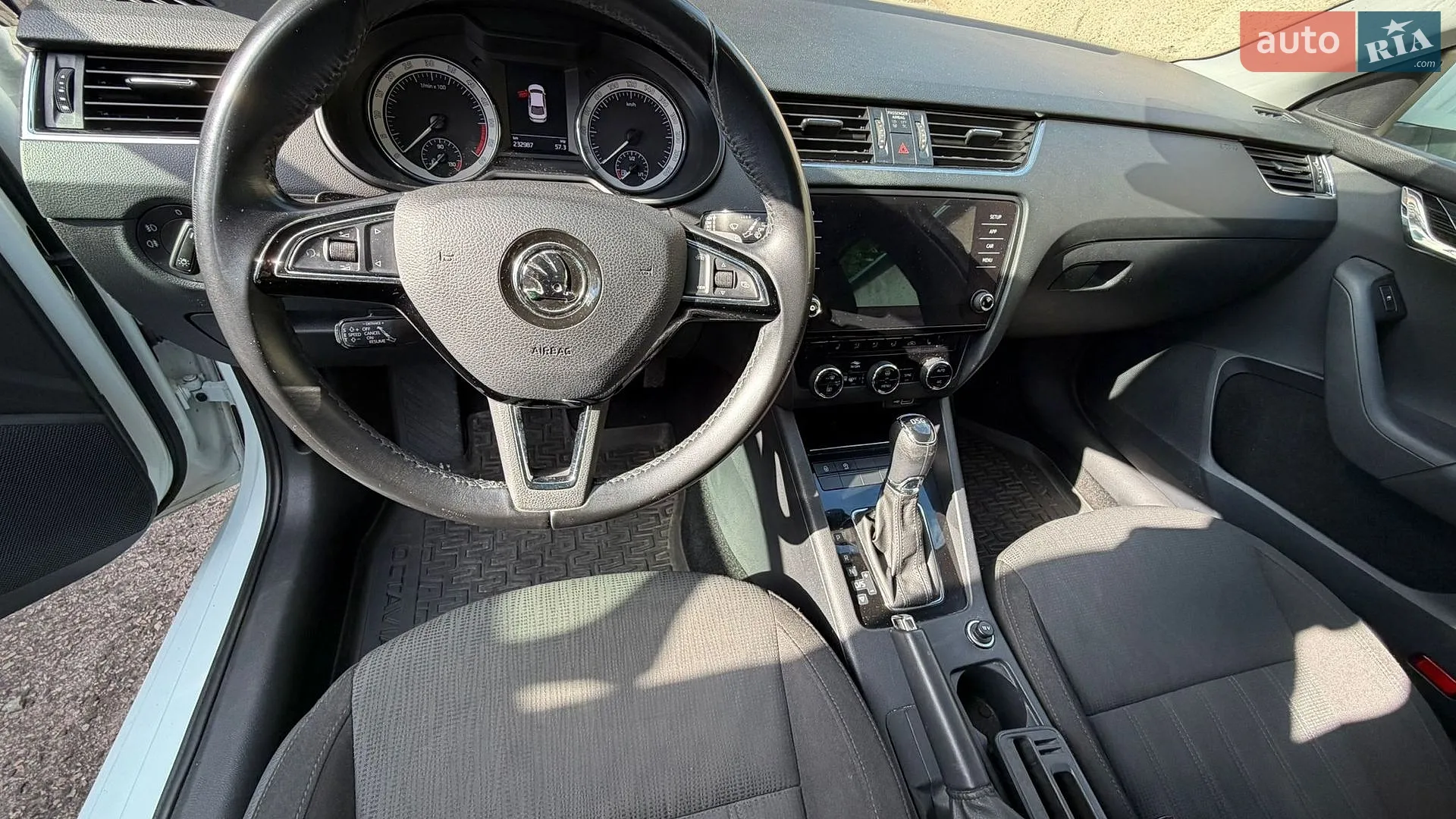 2019 Skoda Octavia - мініатюра 25