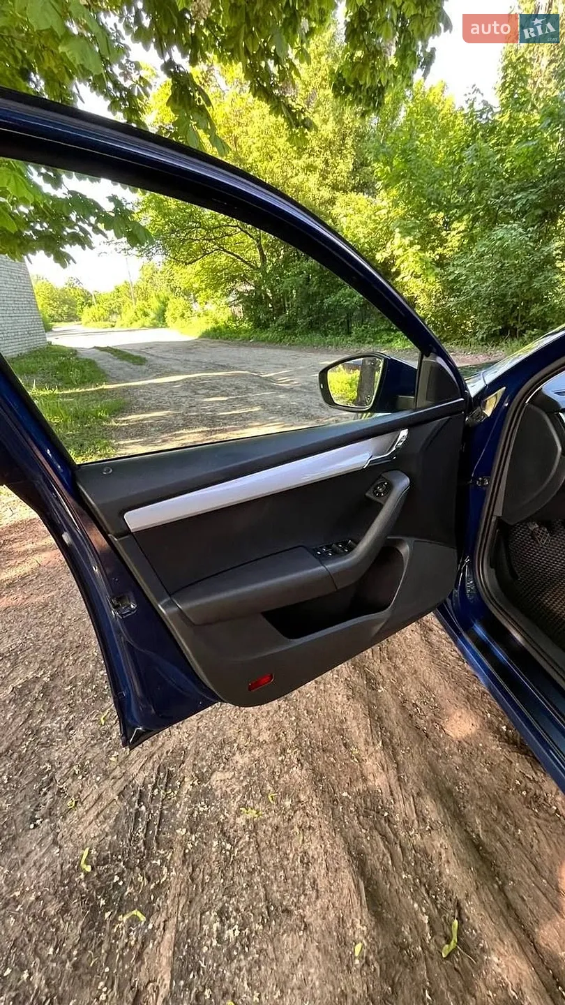 2016 Skoda Octavia - мініатюра 9