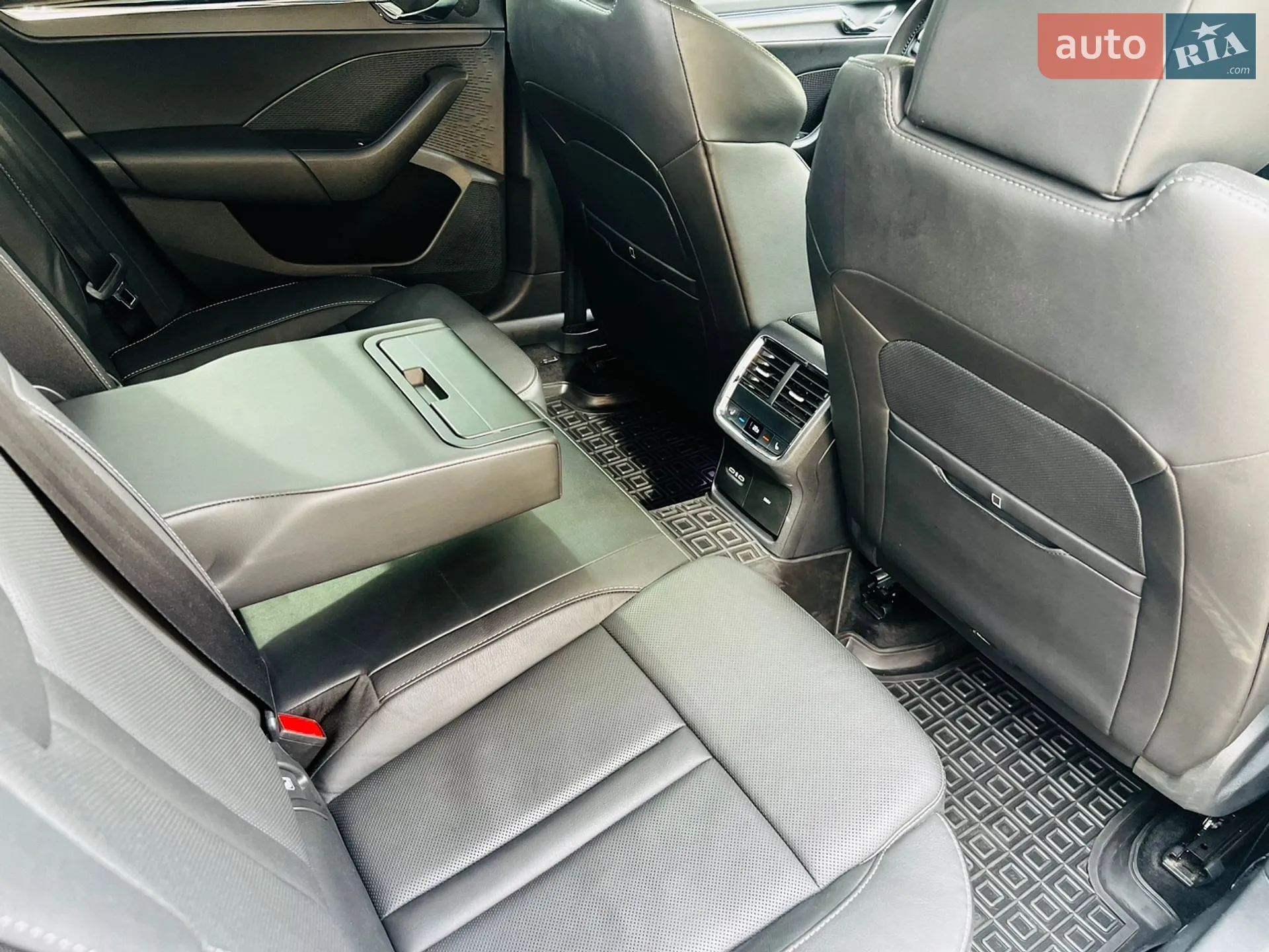 2020 Skoda Octavia - мініатюра 80