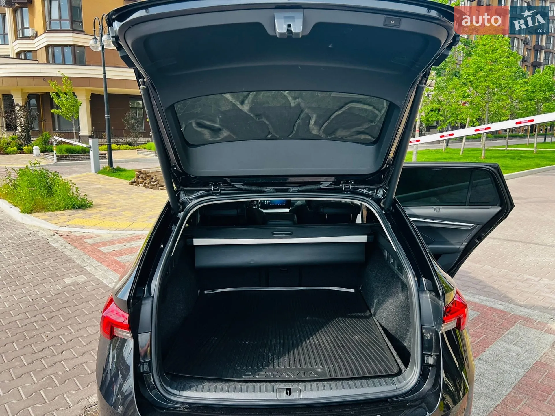 2020 Skoda Octavia - мініатюра 92