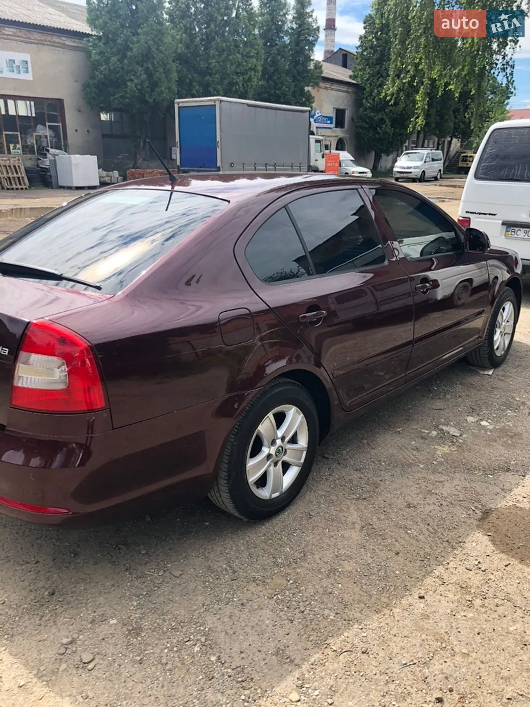 2010 Skoda Octavia - мініатюра 6