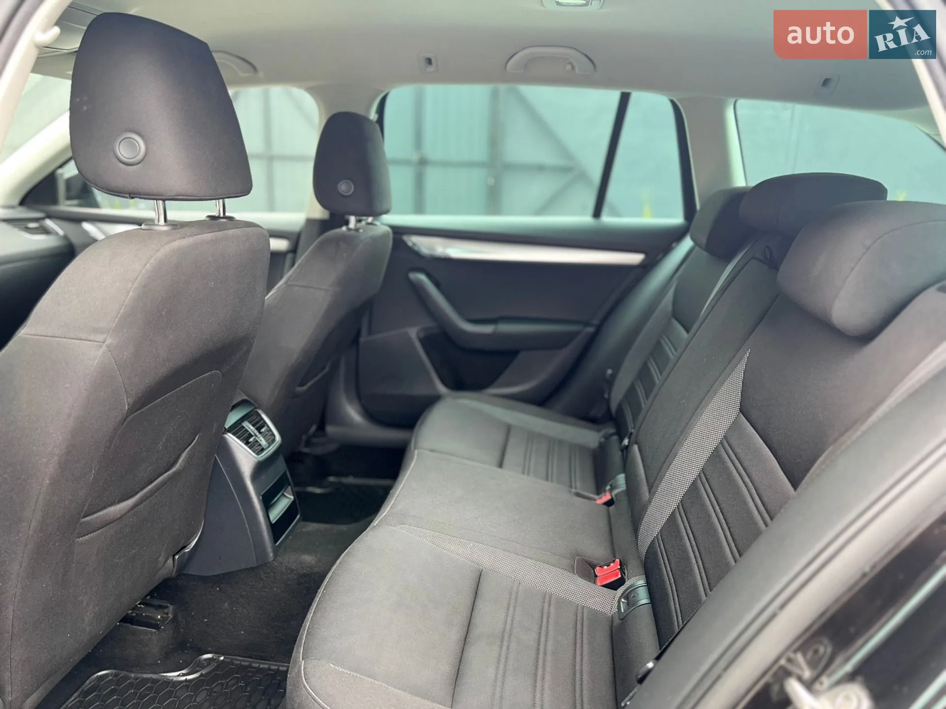 2018 Skoda Octavia - мініатюра 36