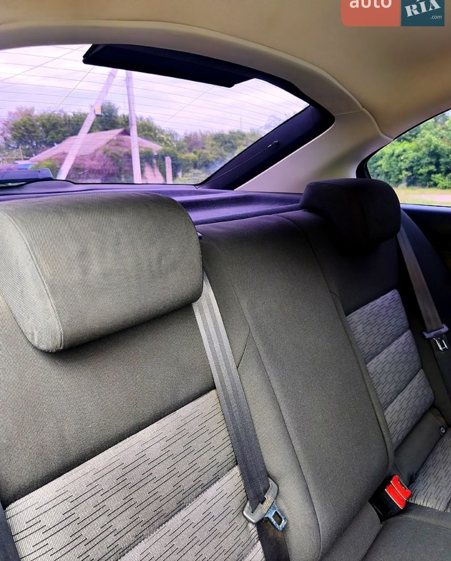 2010 Skoda Octavia - мініатюра 7