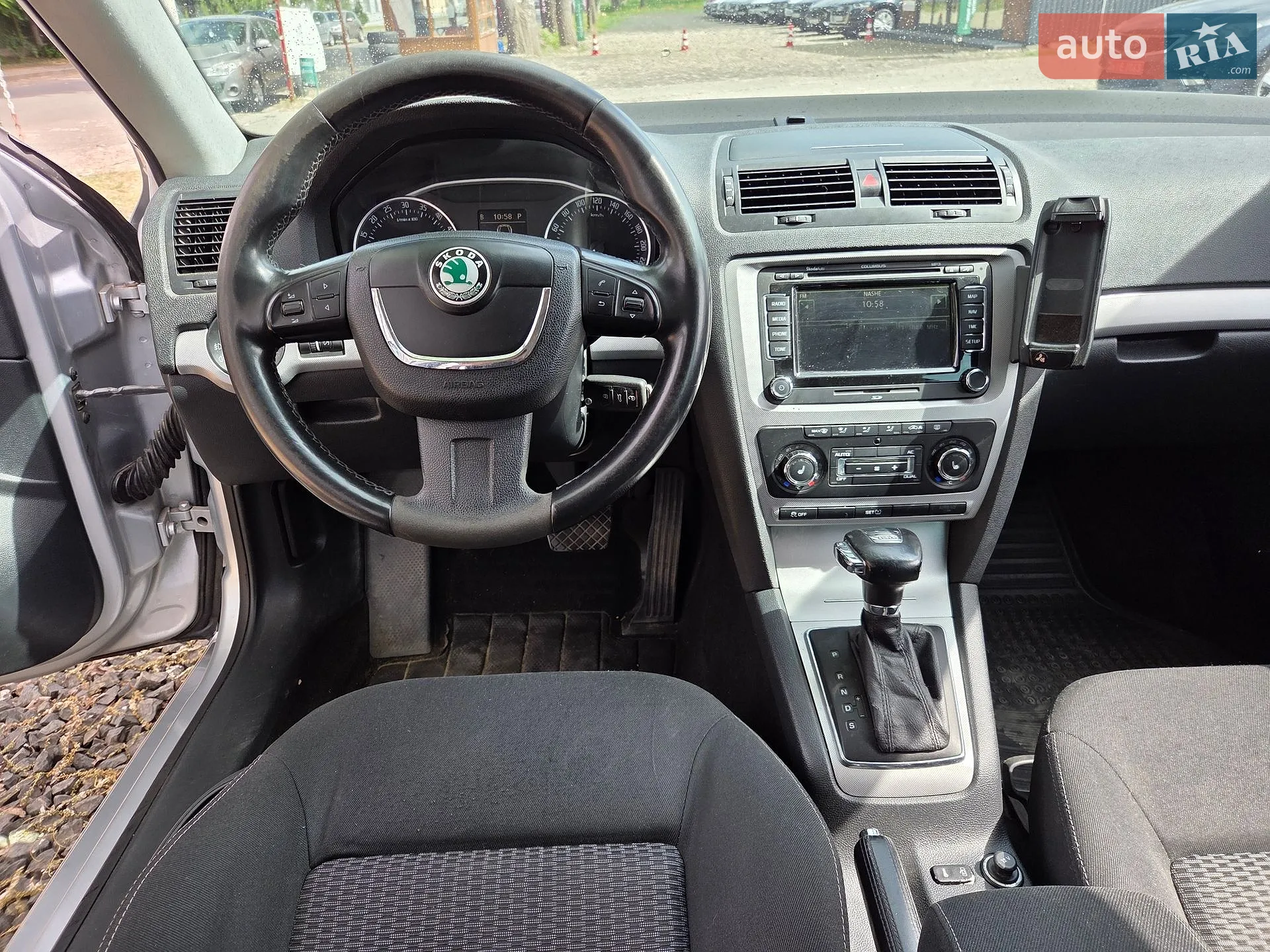 2011 Skoda Octavia - мініатюра 14