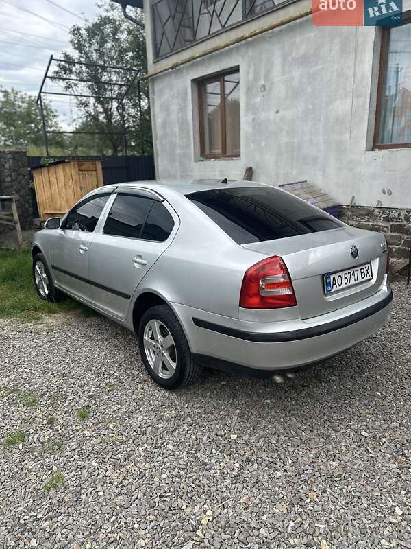 Универсал Skoda Octavia 2005 в Хусте