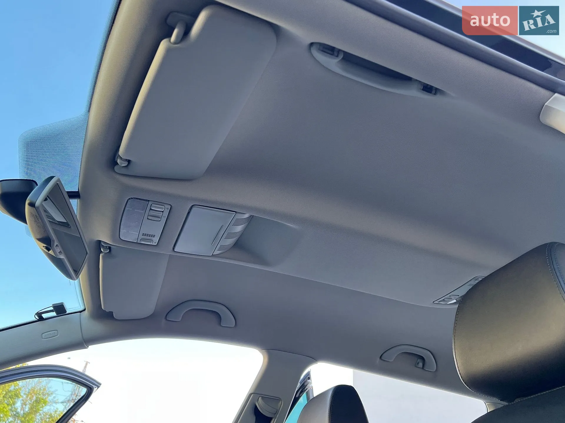 2011 Skoda Octavia - мініатюра 64
