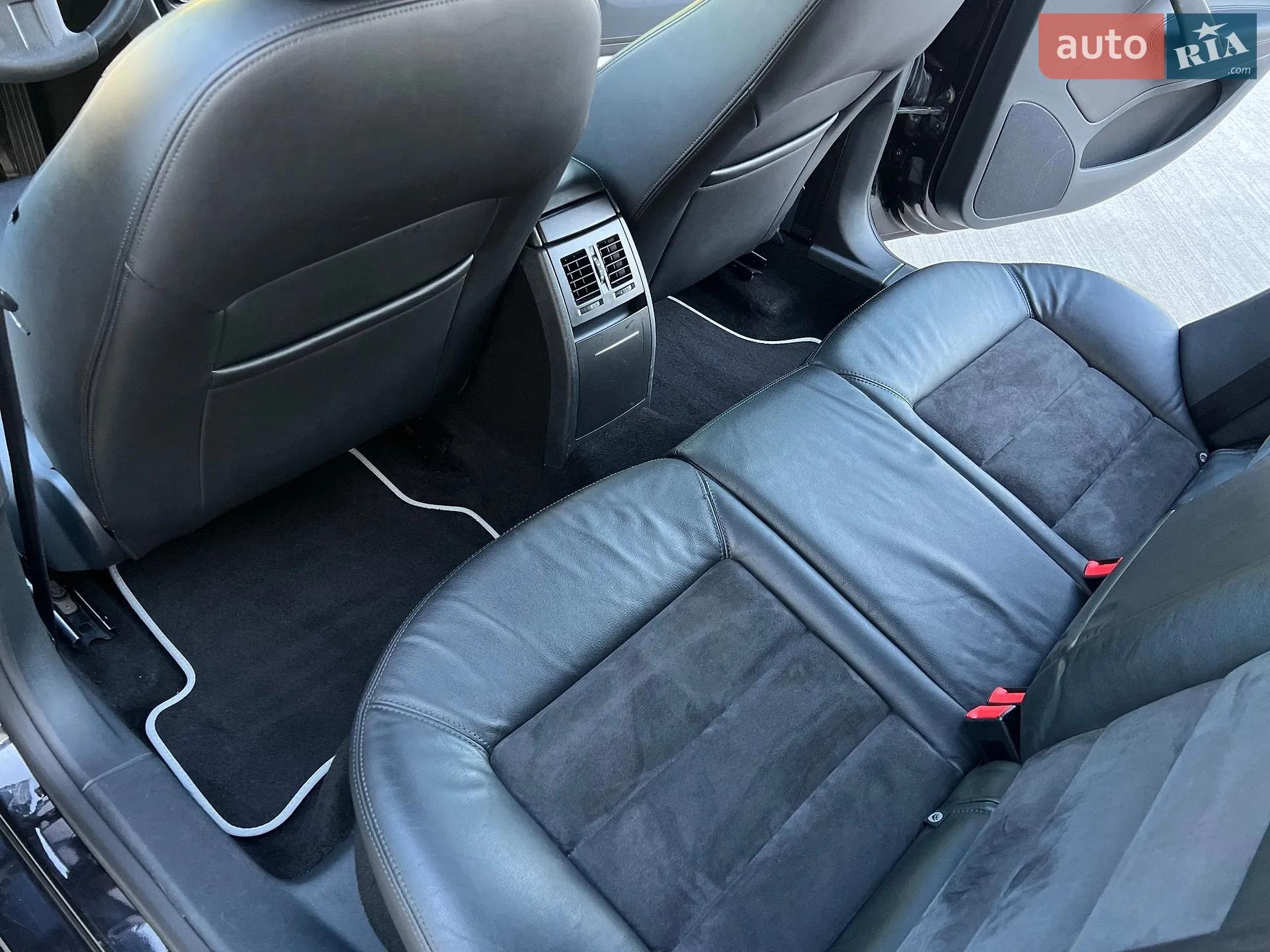 2011 Skoda Octavia - мініатюра 79