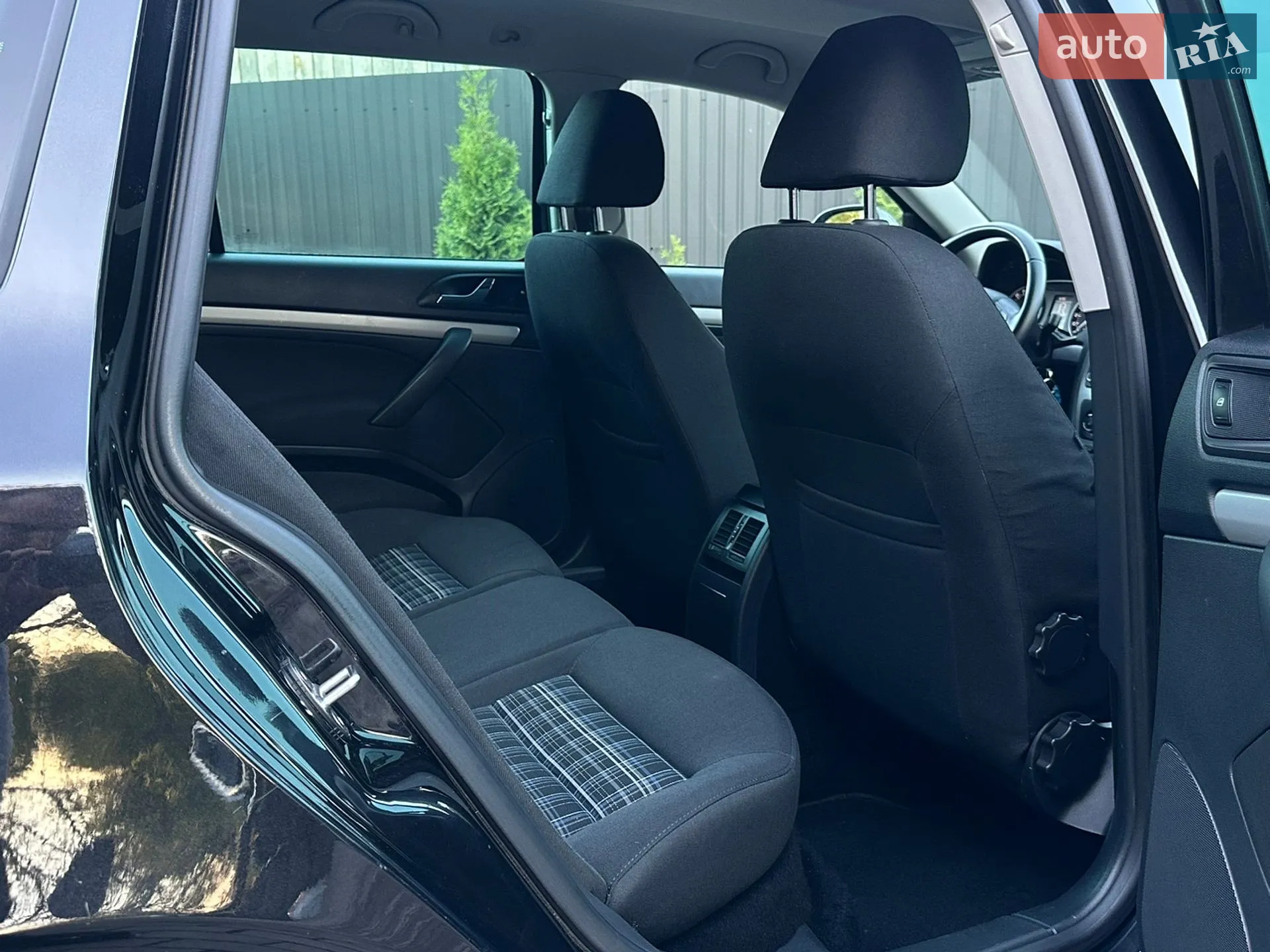 2012 Skoda Octavia - мініатюра 28