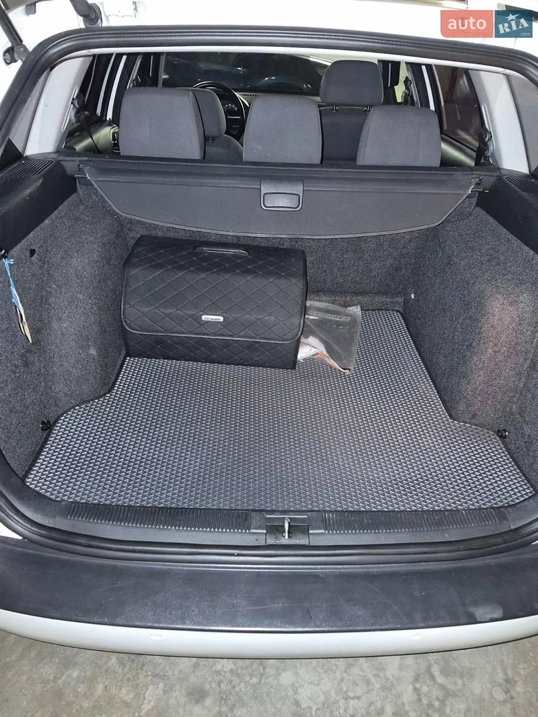 2010 Skoda Octavia - мініатюра 14