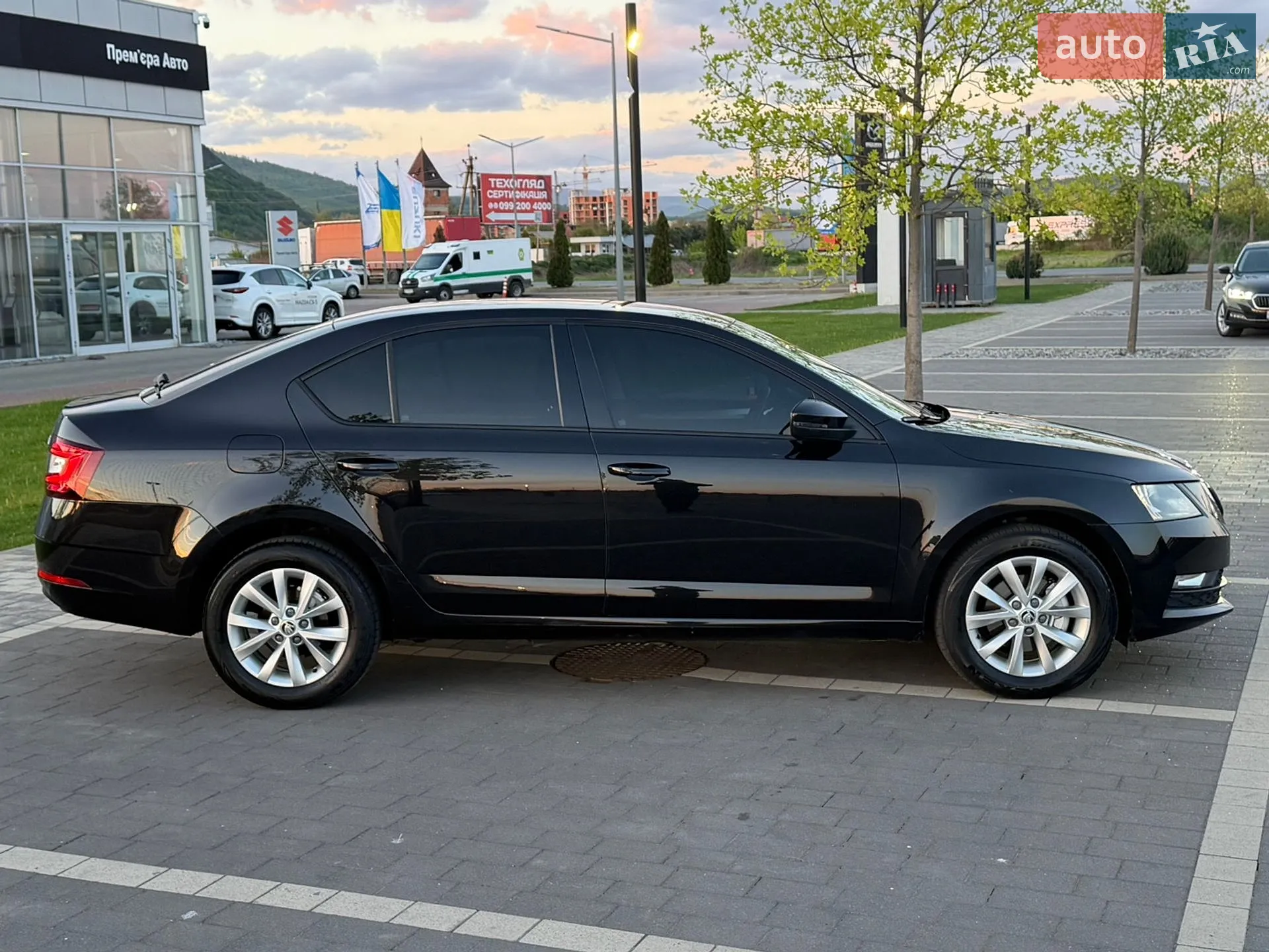 2017 Skoda Octavia - мініатюра 9