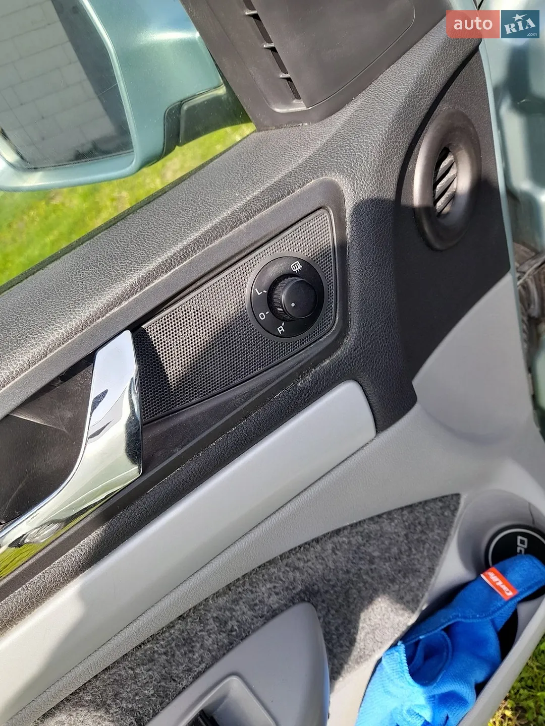 2011 Skoda Octavia - мініатюра 10