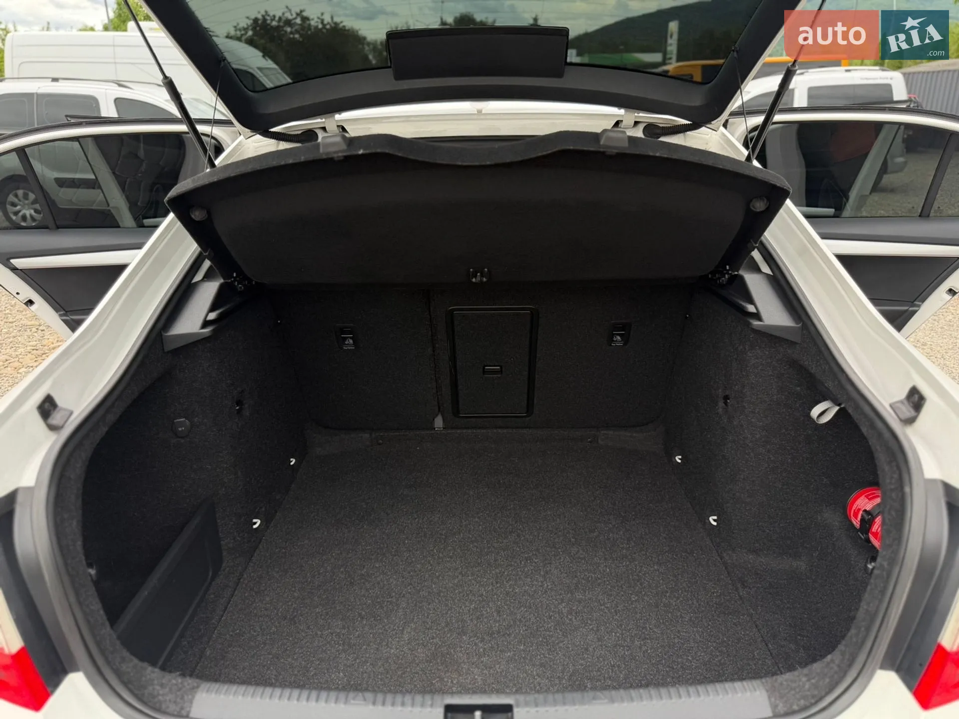 2018 Skoda Octavia - мініатюра 25