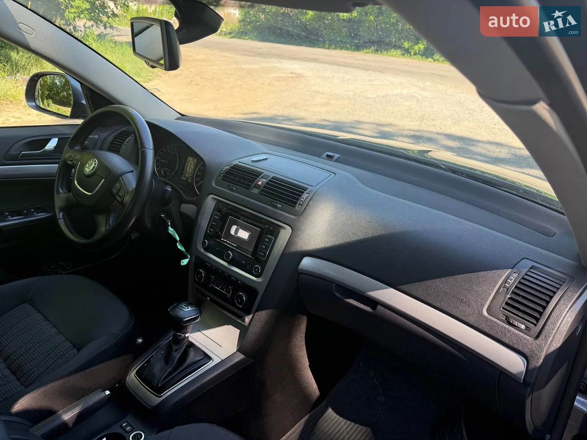 2011 Skoda Octavia - мініатюра 15