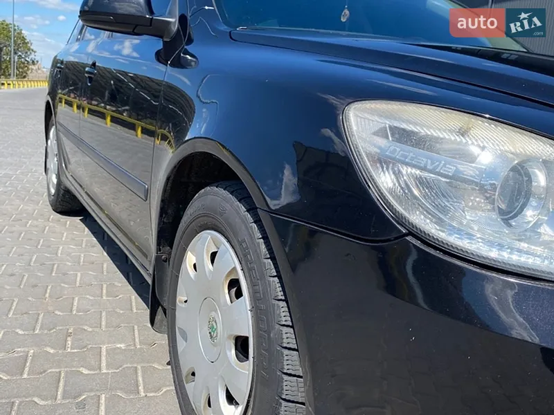 Skoda Octavia 2010 VIN TMBJJ21Z2A2128451 фото оголошення 9 з 52
