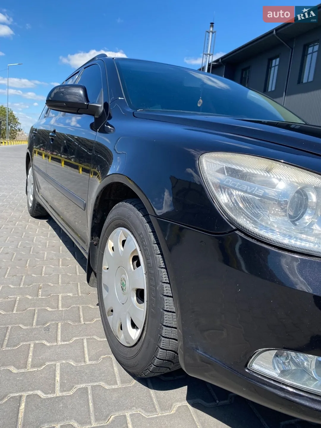2010 Skoda Octavia - мініатюра 9