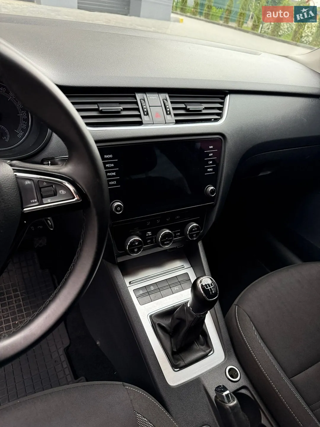 2018 Skoda Octavia - мініатюра 27