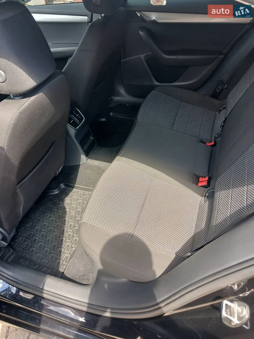 2016 Skoda Octavia - мініатюра 20