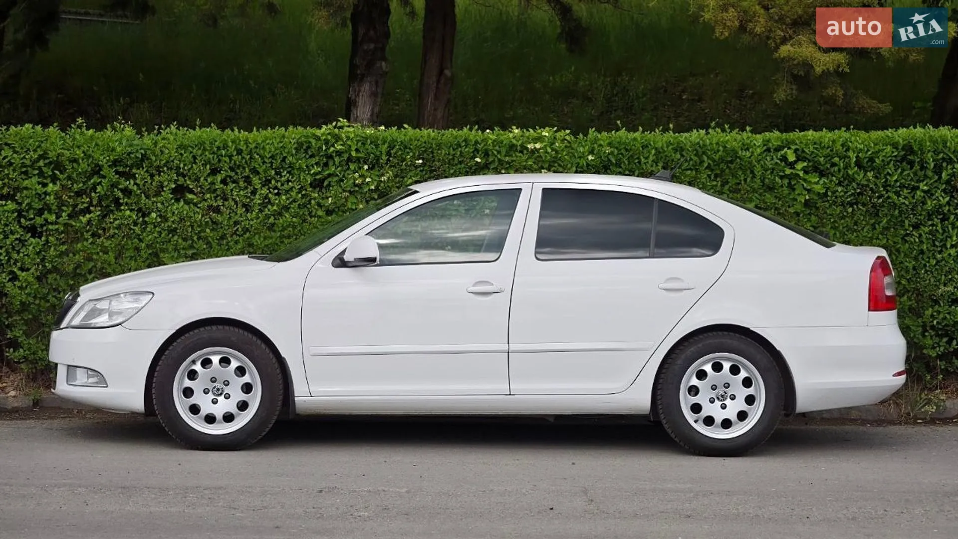 2012 Skoda Octavia - мініатюра 13