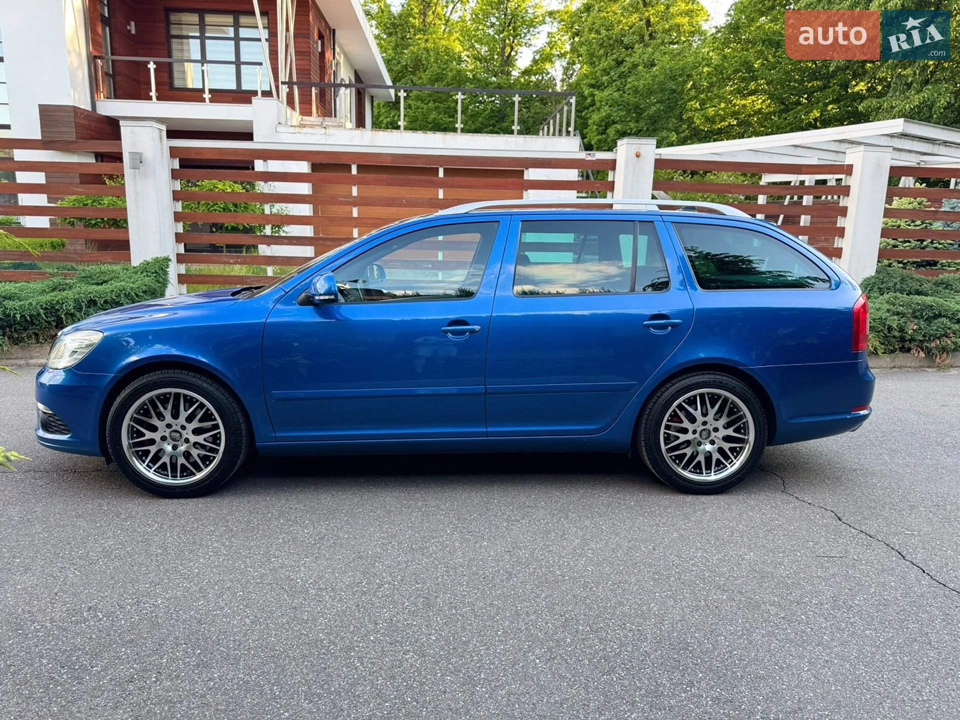 2010 Skoda Octavia - мініатюра 23