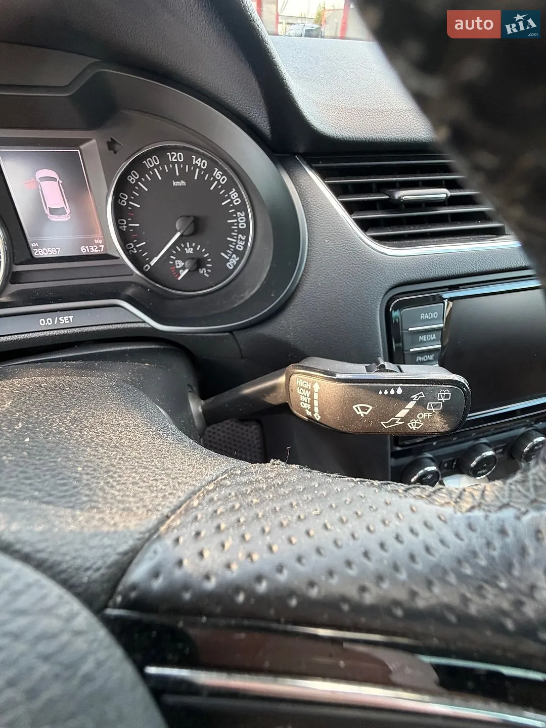 2015 Skoda Octavia - мініатюра 28