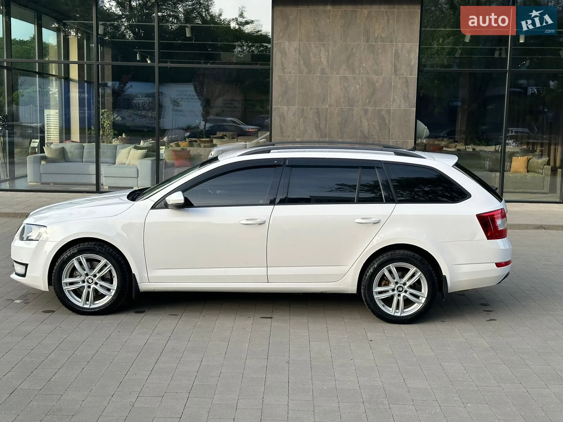 2016 Skoda Octavia - мініатюра 15