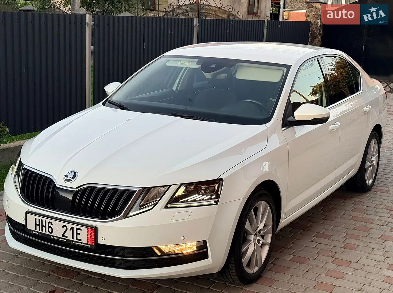 2019 Volkswagen Passat - мініатюра 42