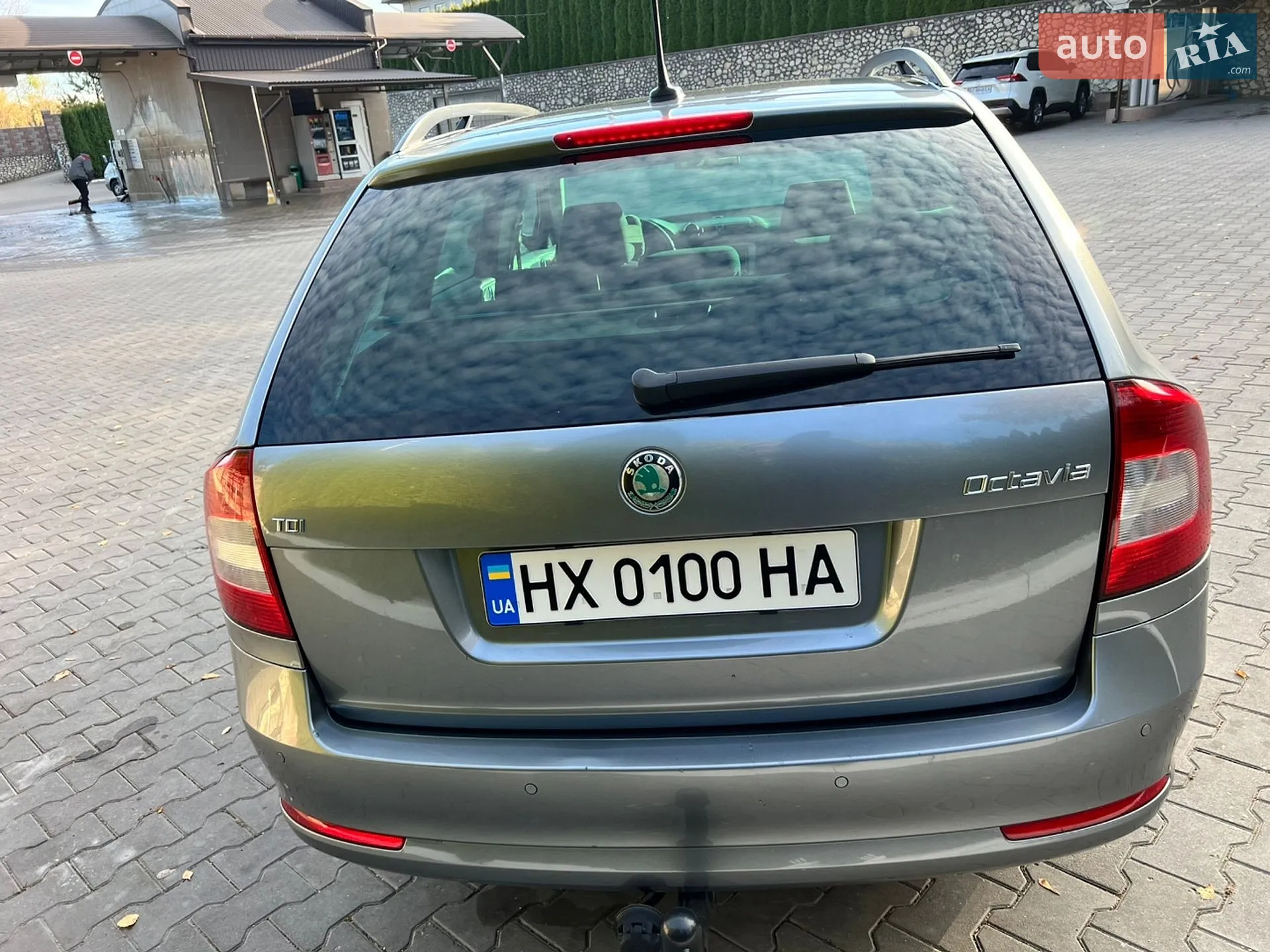 2011 Skoda Octavia - мініатюра 12
