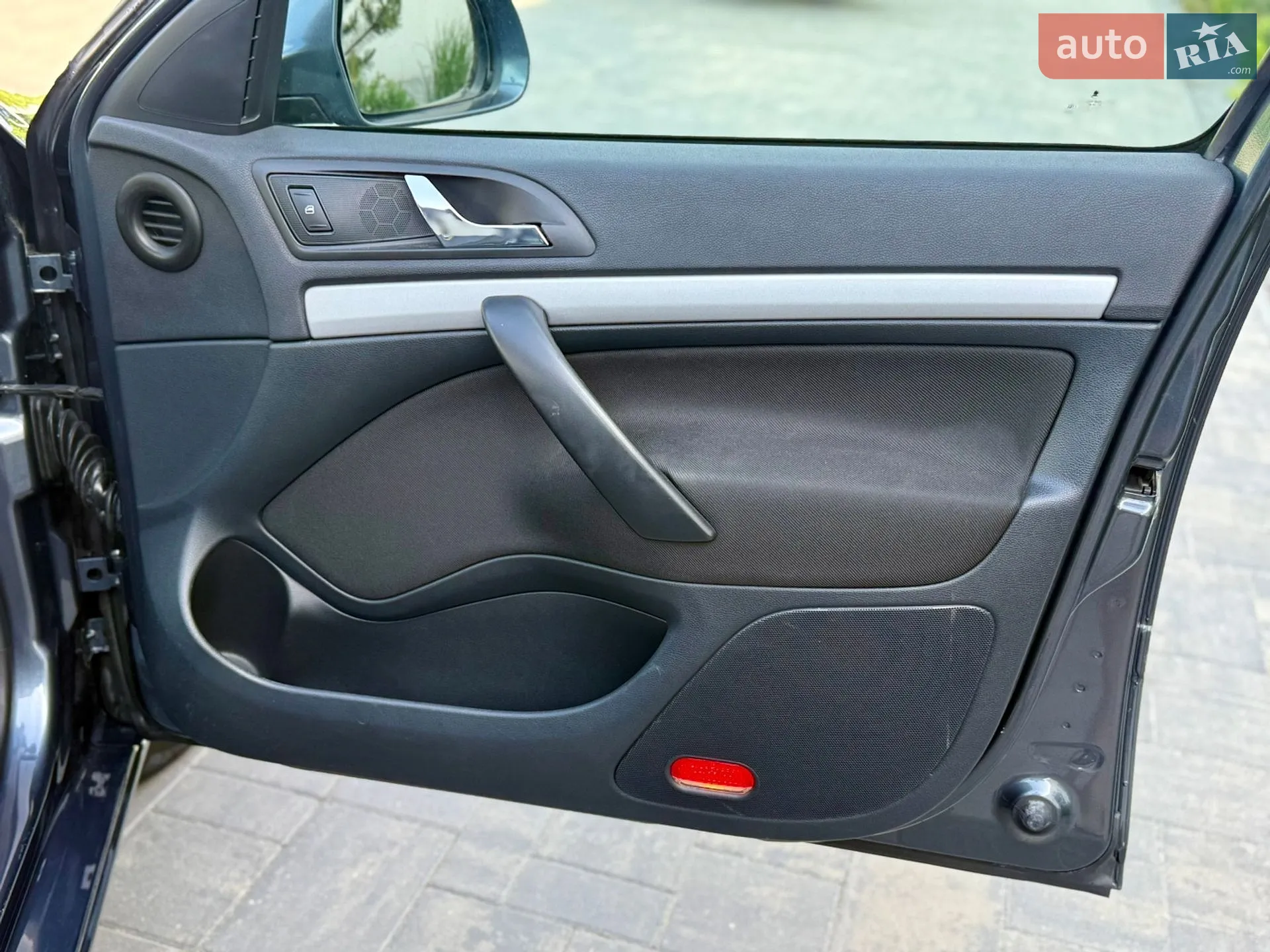 2013 Skoda Octavia - мініатюра 47