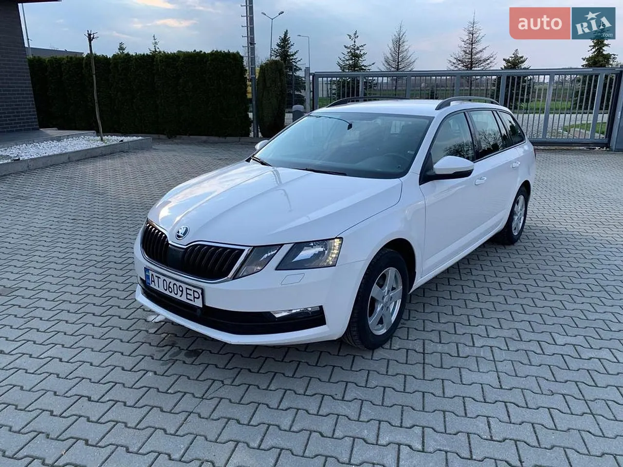 2016 Skoda Octavia - мініатюра 12
