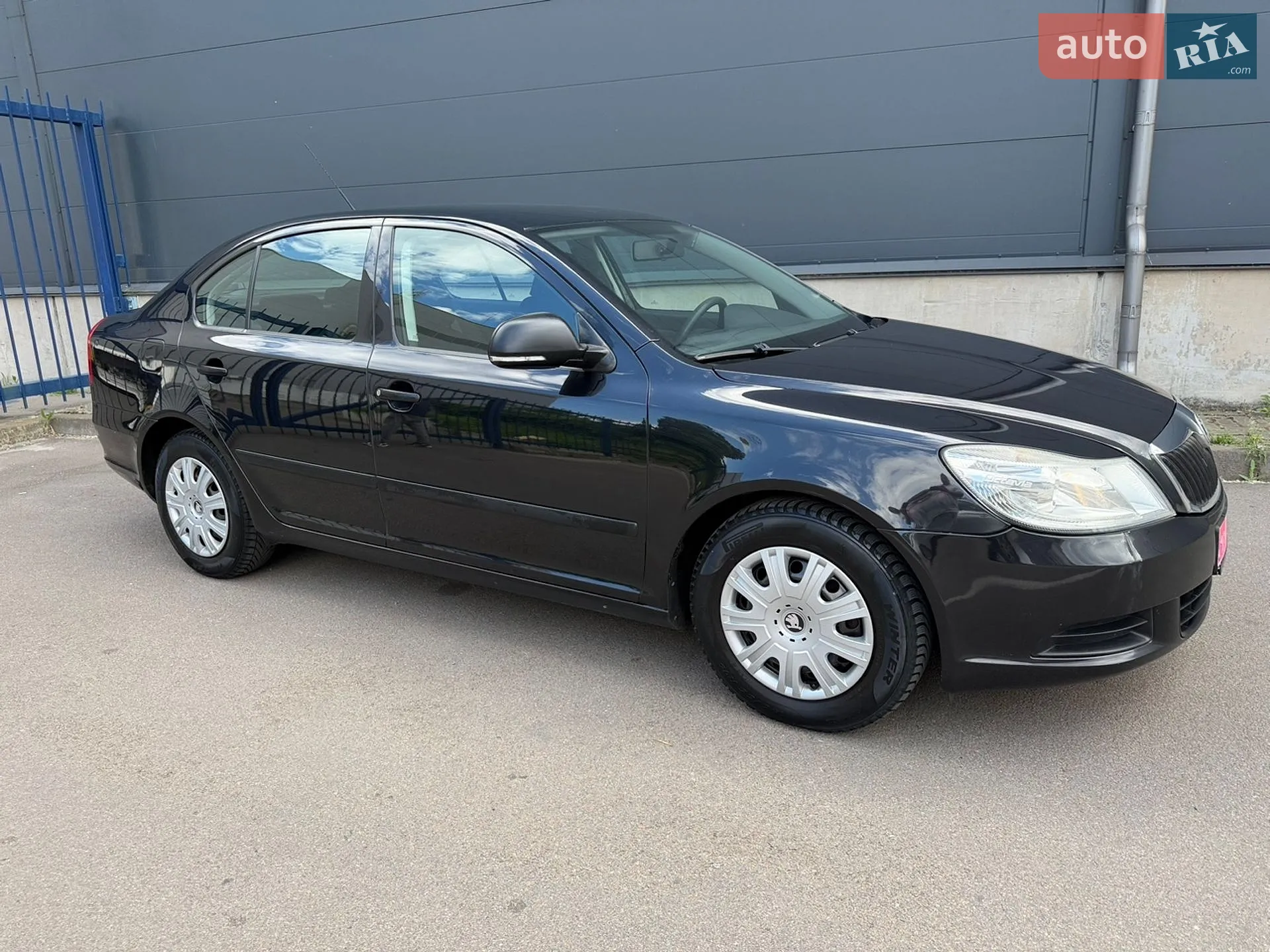 2010 Skoda Octavia - мініатюра 13