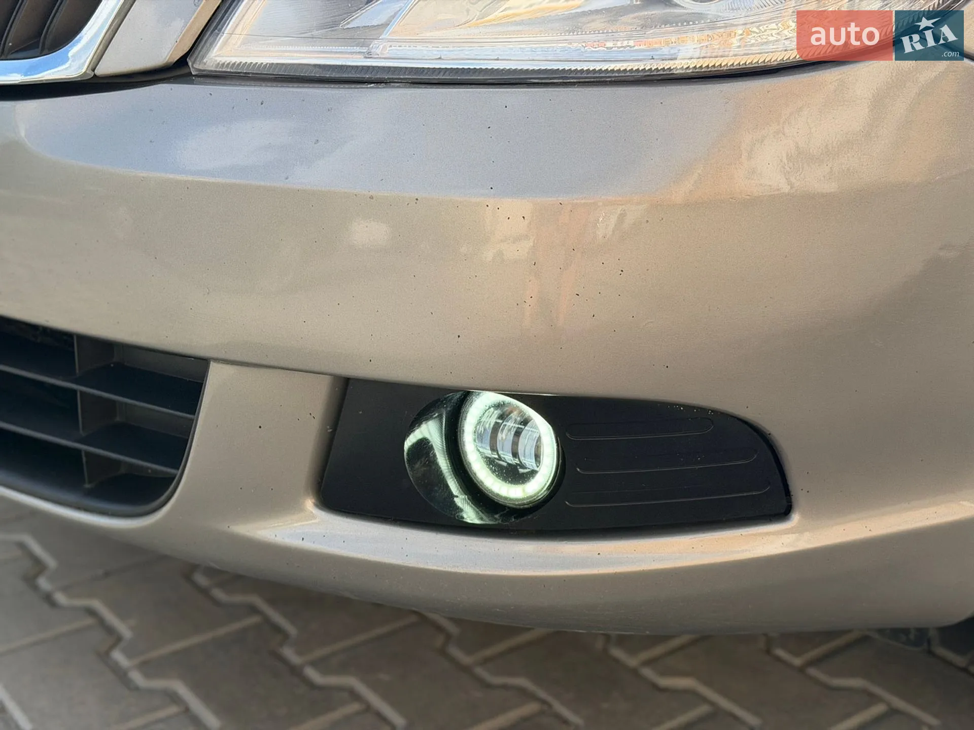 2010 Skoda Octavia - мініатюра 16