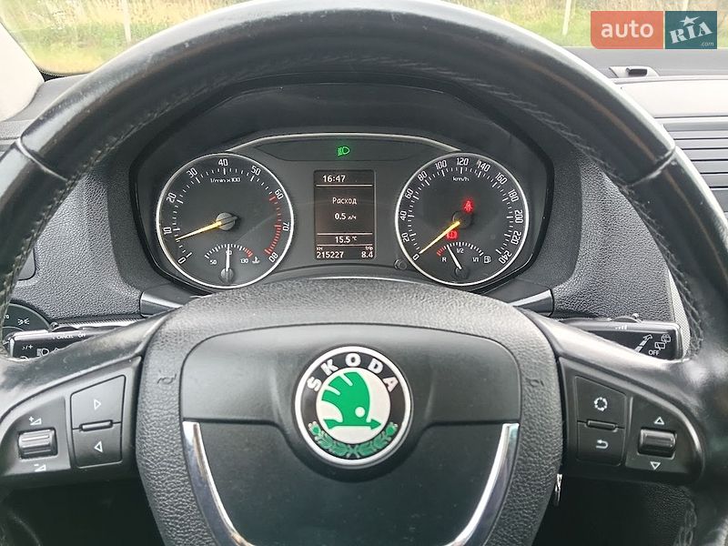 Универсал Skoda Octavia 2011 в Клевани