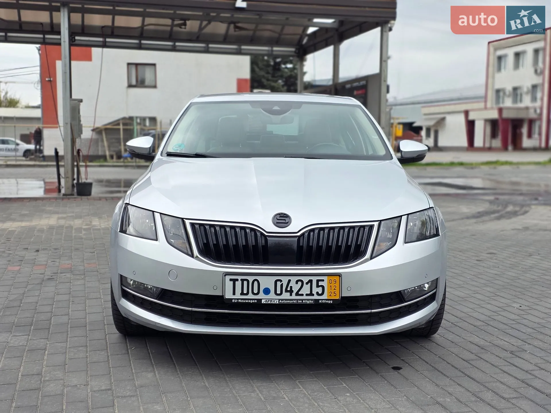 2017 Skoda Octavia - мініатюра 2
