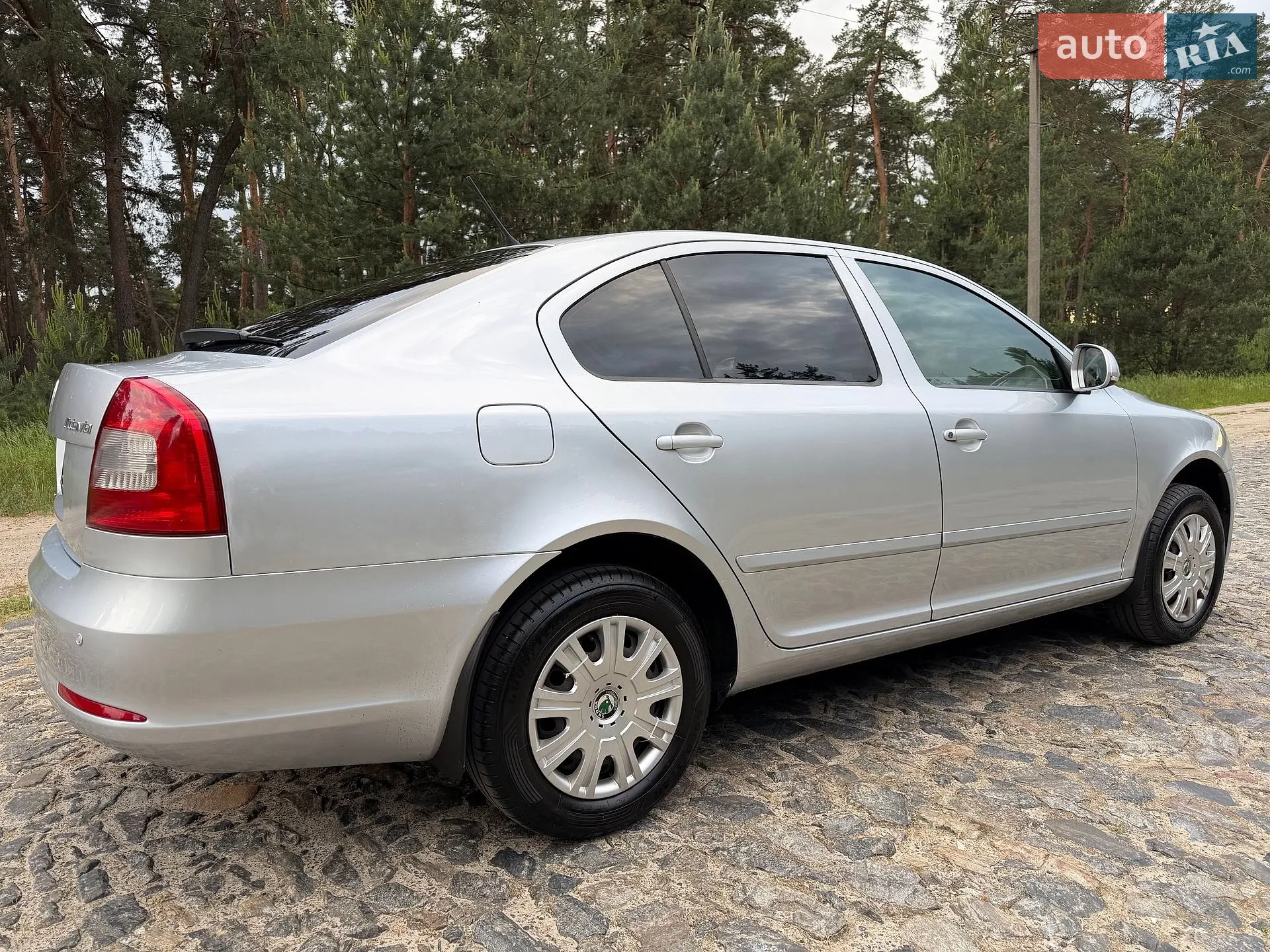 2011 Skoda Octavia - мініатюра 9