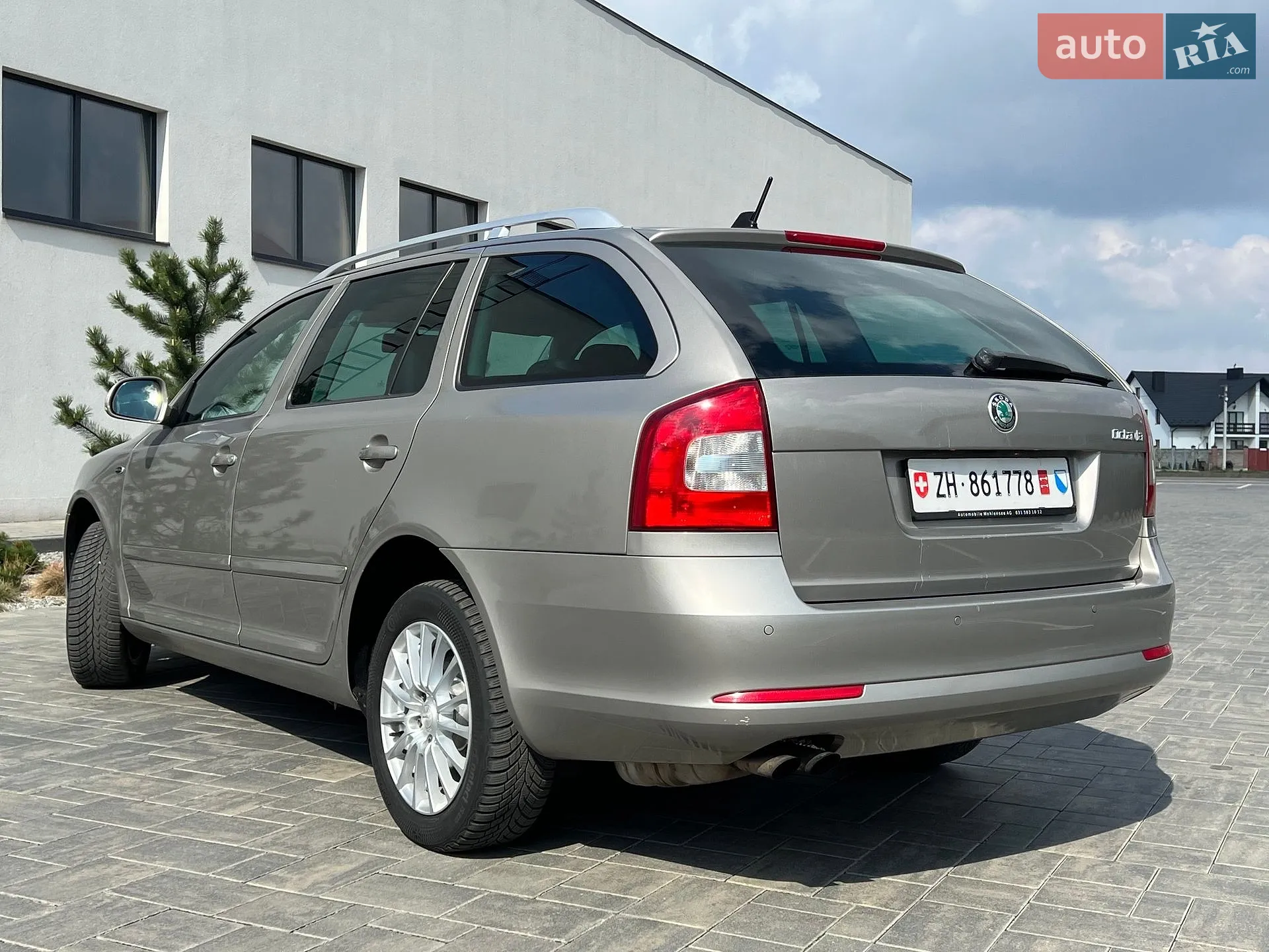 2011 Skoda Octavia - мініатюра 26