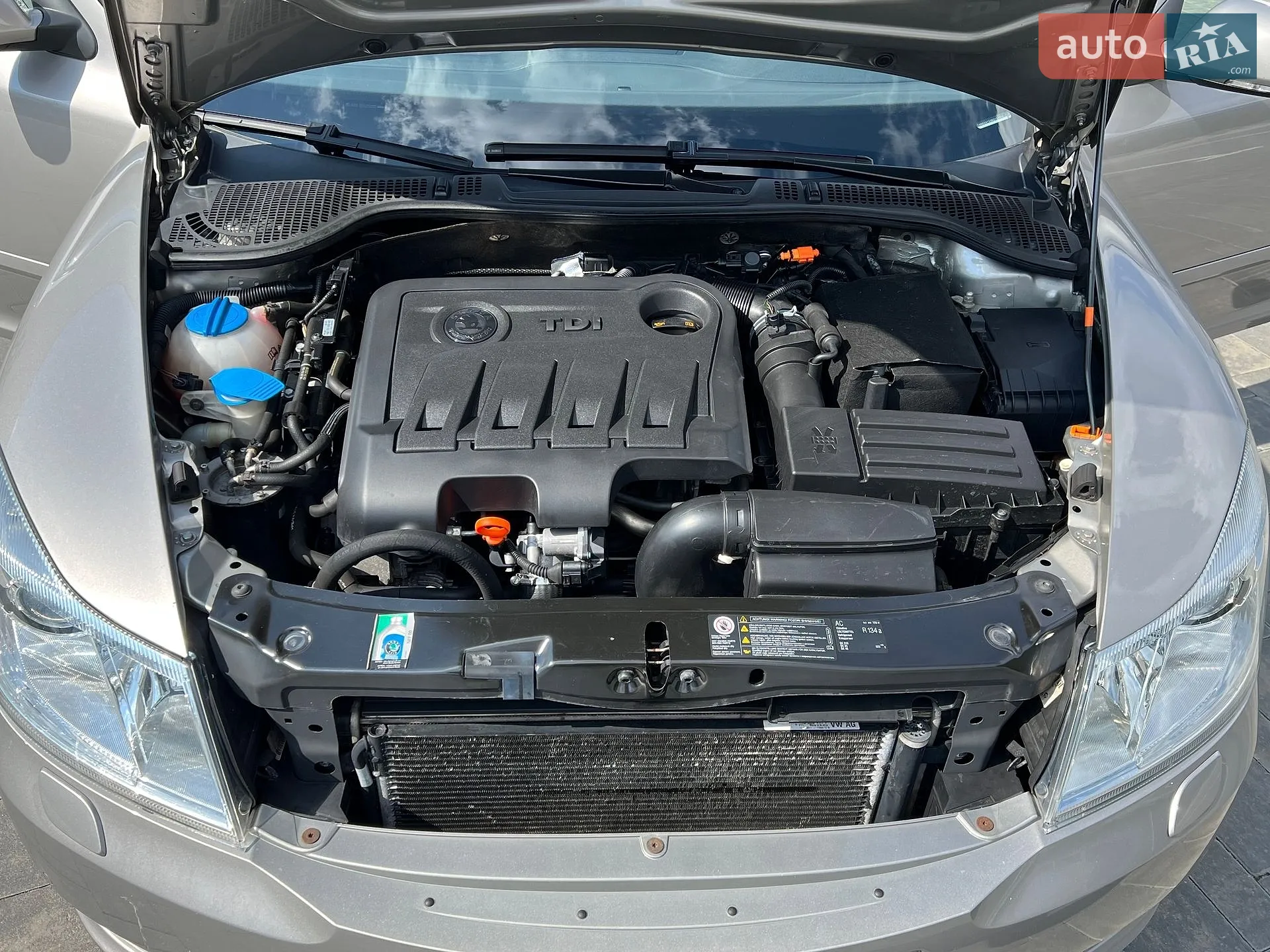 2011 Skoda Octavia - мініатюра 163