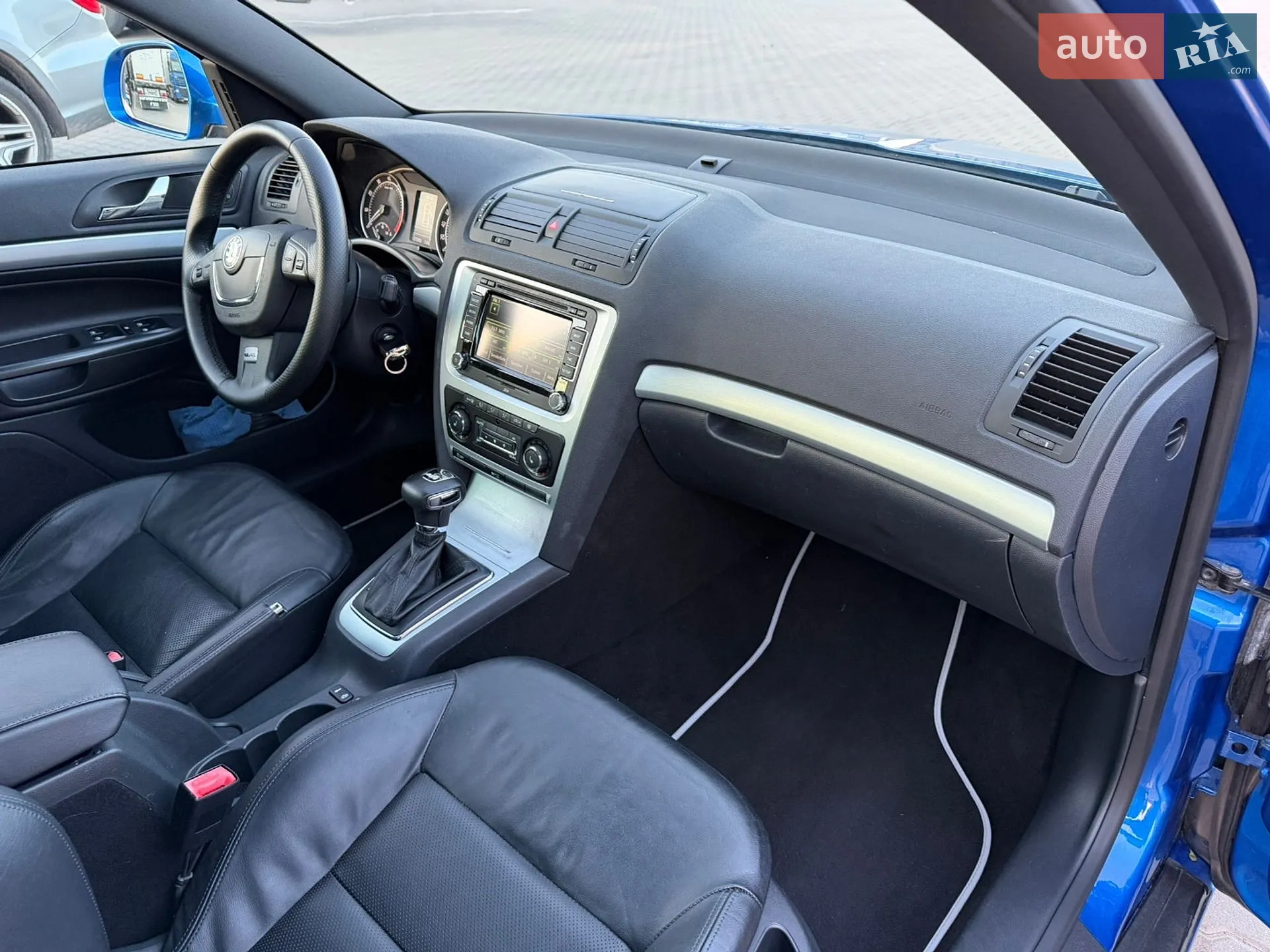 2011 Skoda Octavia - мініатюра 71